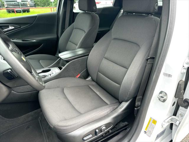 2025 Chevrolet Malibu FWD 1LT