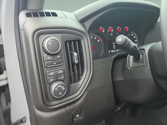2025 Chevrolet Silverado 2500HD 4WD Crew Cab Standard Bed Custom