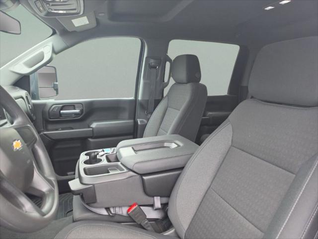 2025 Chevrolet Silverado 2500HD 4WD Crew Cab Standard Bed Custom
