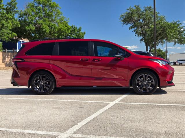 2025 Toyota Sienna XSE