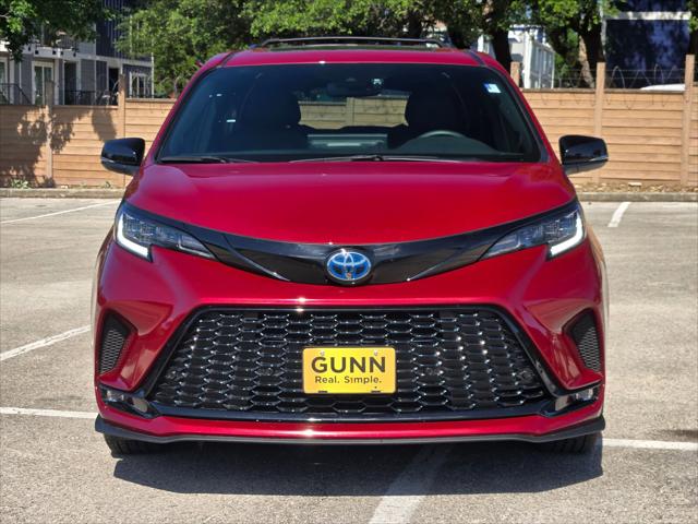 2025 Toyota Sienna XSE