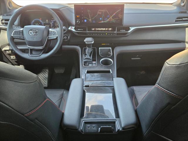 2025 Toyota Sienna XSE