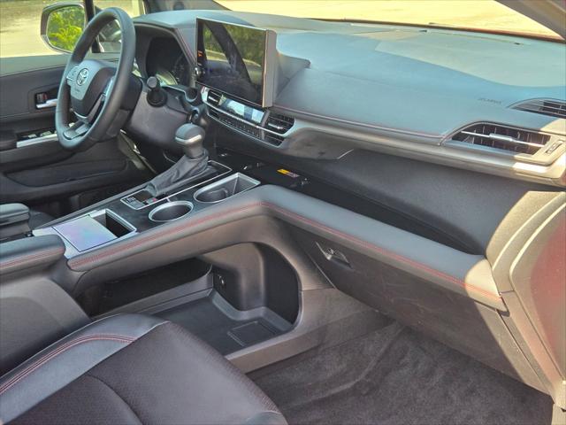 2025 Toyota Sienna XSE