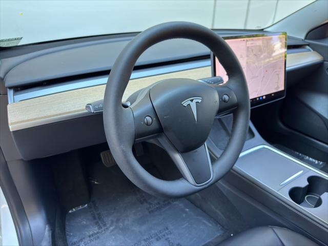 2021 Tesla Model 3 Standard Range Plus Rear-Wheel Drive