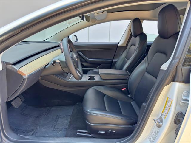 2021 Tesla Model 3 Standard Range Plus Rear-Wheel Drive
