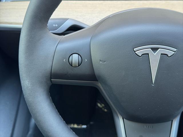 2021 Tesla Model 3 Standard Range Plus Rear-Wheel Drive