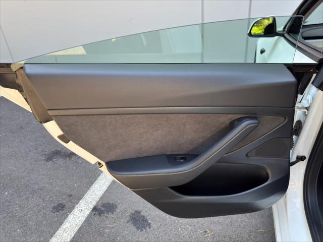 2021 Tesla Model 3 Standard Range Plus Rear-Wheel Drive