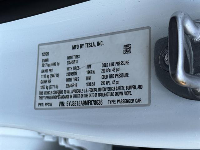 2021 Tesla Model 3 Standard Range Plus Rear-Wheel Drive