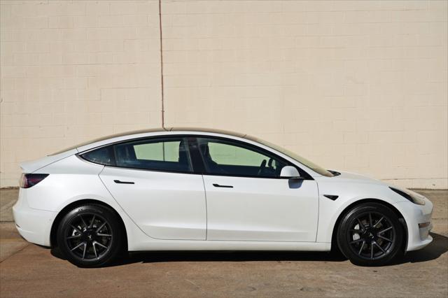 2021 Tesla Model 3 Standard Range Plus Rear-Wheel Drive