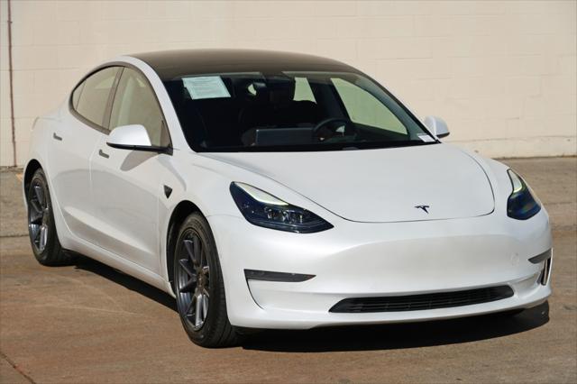 2021 Tesla Model 3 Standard Range Plus Rear-Wheel Drive
