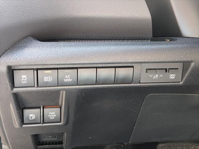 2023 Toyota Sienna XSE