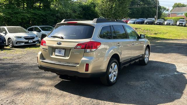 2010 Subaru Outback 2.5i Limited