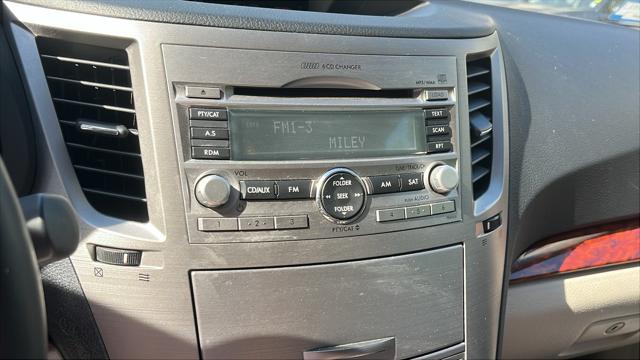 2010 Subaru Outback 2.5i Limited