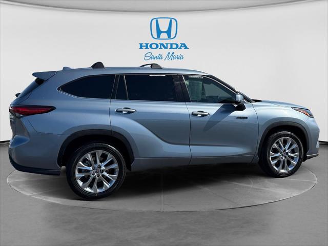 2021 Toyota Highlander Hybrid Limited