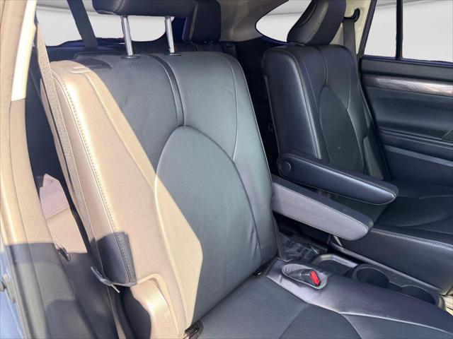 2021 Toyota Highlander Hybrid Limited