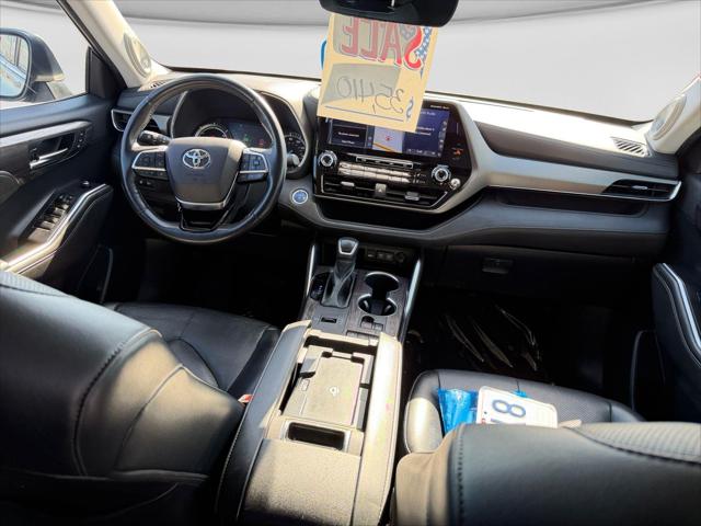 2021 Toyota Highlander Hybrid Limited