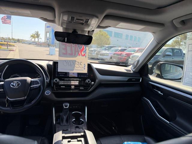 2021 Toyota Highlander Hybrid Limited