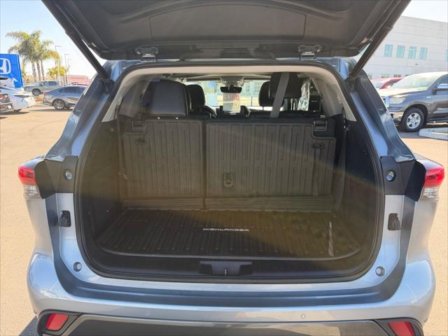 2021 Toyota Highlander Hybrid Limited