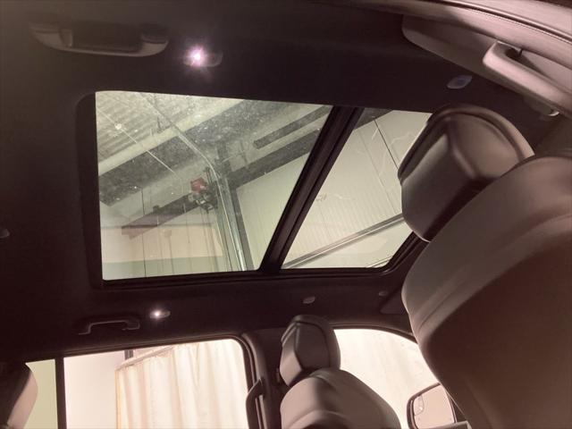 2026 Jeep Grand Wagoneer Upland 4x4