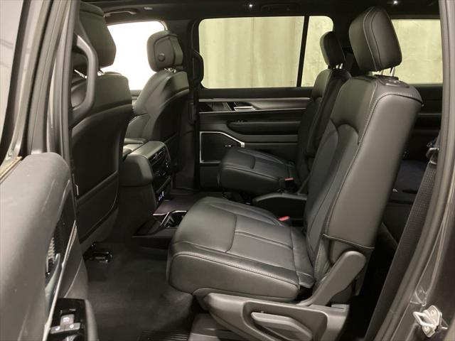 2026 Jeep Grand Wagoneer Upland 4x4