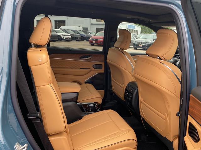 2026 Jeep Grand Cherokee L Summit 4x4