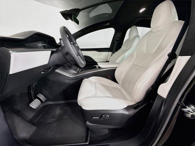 2022 Tesla Model X Plaid Tri Motor All-Wheel Drive