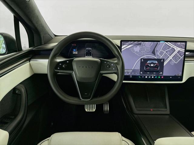 2022 Tesla Model X Plaid Tri Motor All-Wheel Drive