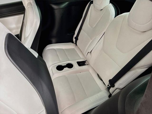 2022 Tesla Model X Plaid Tri Motor All-Wheel Drive