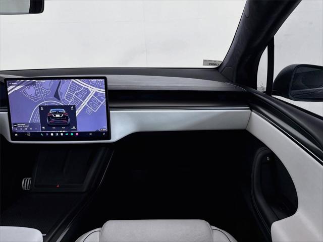 2022 Tesla Model X Plaid Tri Motor All-Wheel Drive