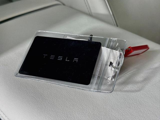 2022 Tesla Model X Plaid Tri Motor All-Wheel Drive
