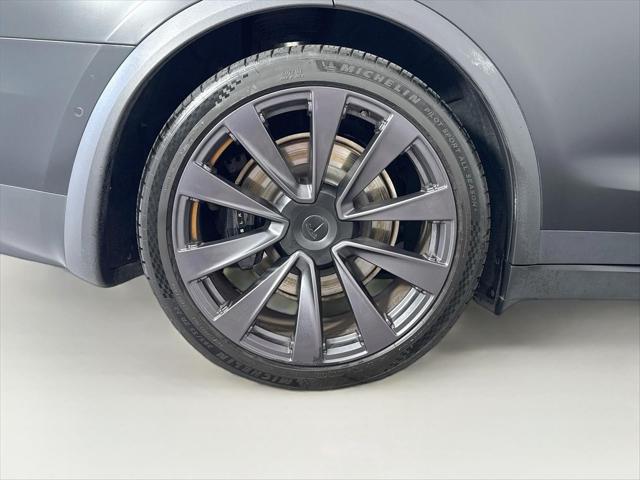 2022 Tesla Model X Plaid Tri Motor All-Wheel Drive