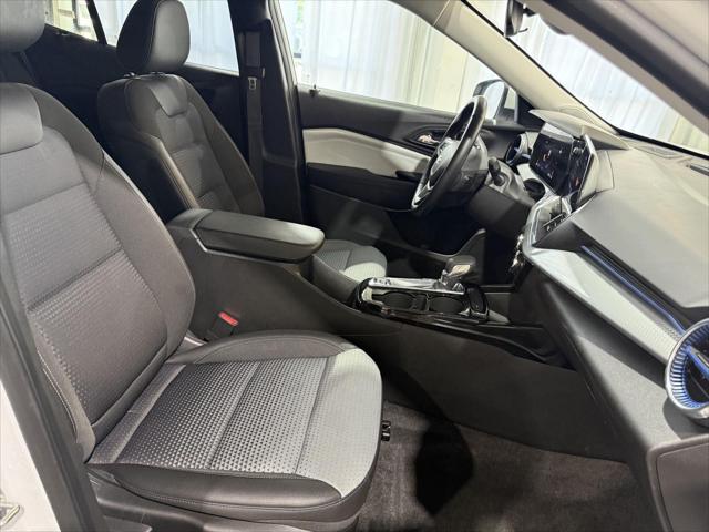 2025 Chevrolet Trax FWD LT