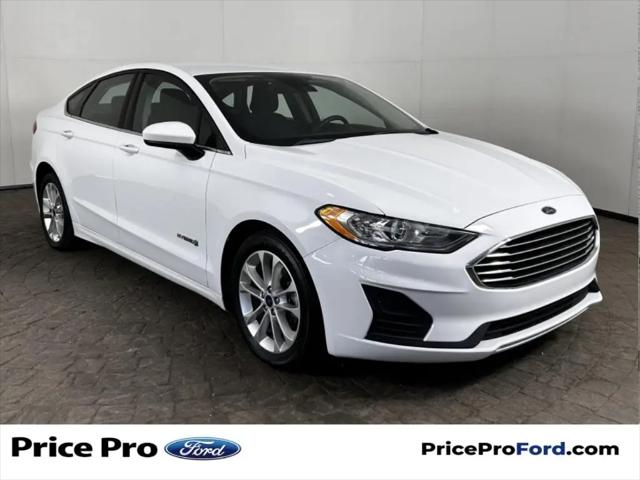 2019 Ford Fusion Hybrid SE for sale in Whitehouse, OH