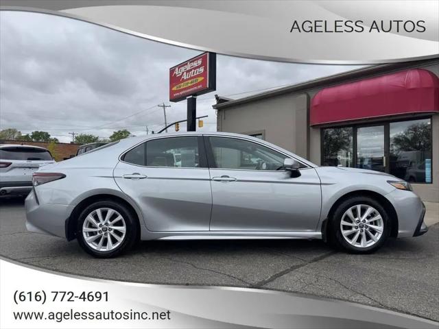 2024 Toyota Camry SE for sale in Zeeland, MI