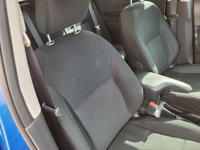 2024 Nissan Kicks S Xtronic CVT