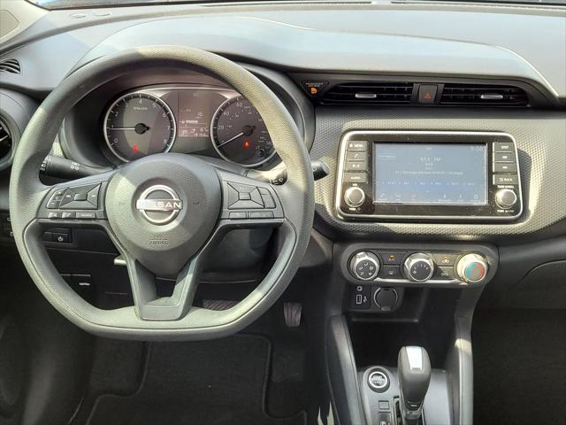 2024 Nissan Kicks S Xtronic CVT