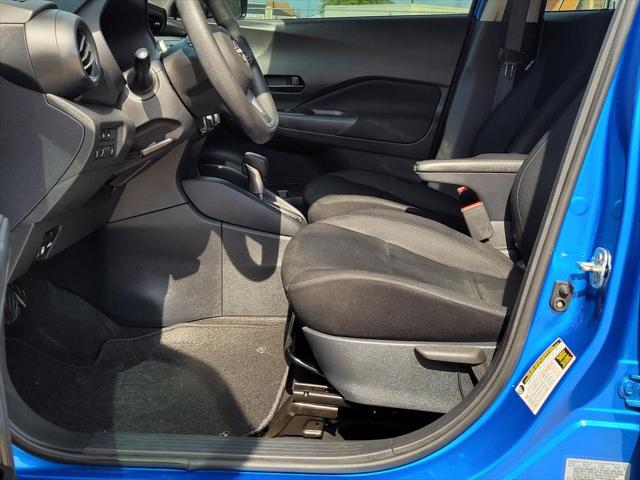 2024 Nissan Kicks S Xtronic CVT