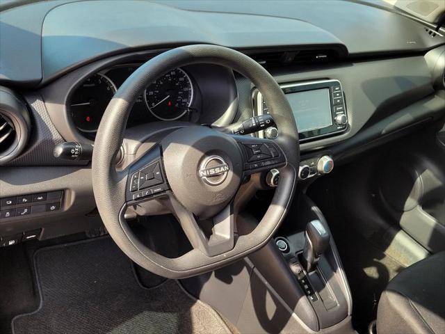 2024 Nissan Kicks S Xtronic CVT