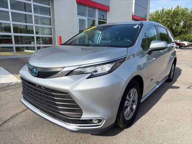 2023 Toyota Sienna XLE