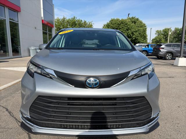 2023 Toyota Sienna XLE