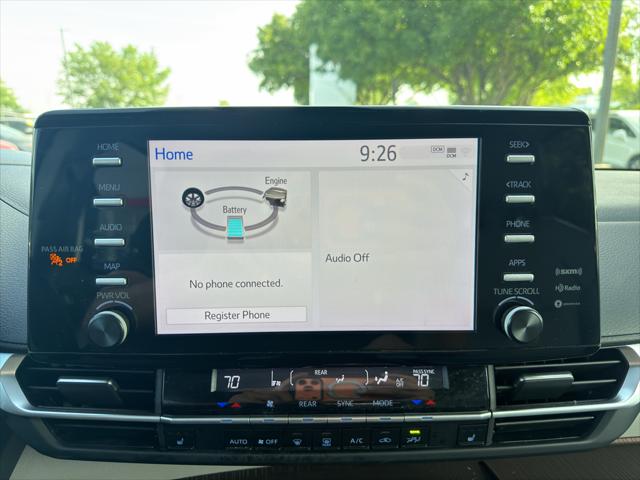 2023 Toyota Sienna XLE