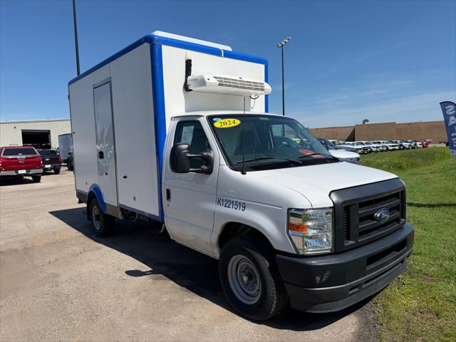 2024 Ford E-350 Cutaway Base