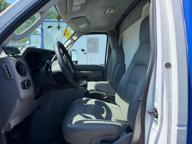 2024 Ford E-350 Cutaway Base