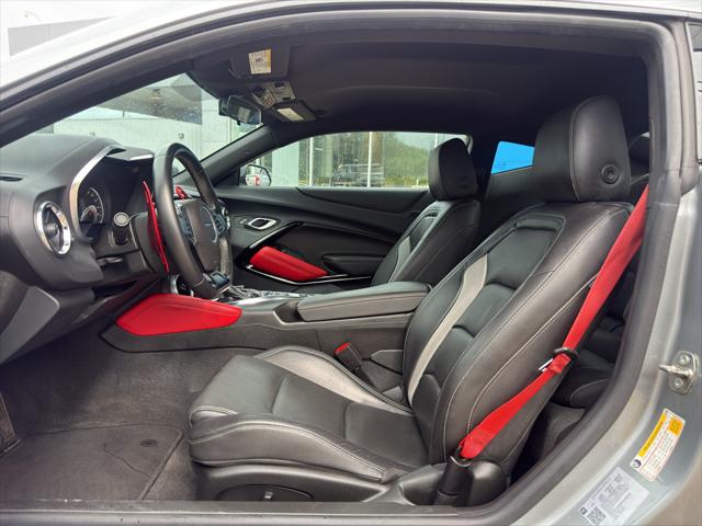 2023 Chevrolet Camaro RWD Coupe 2LT