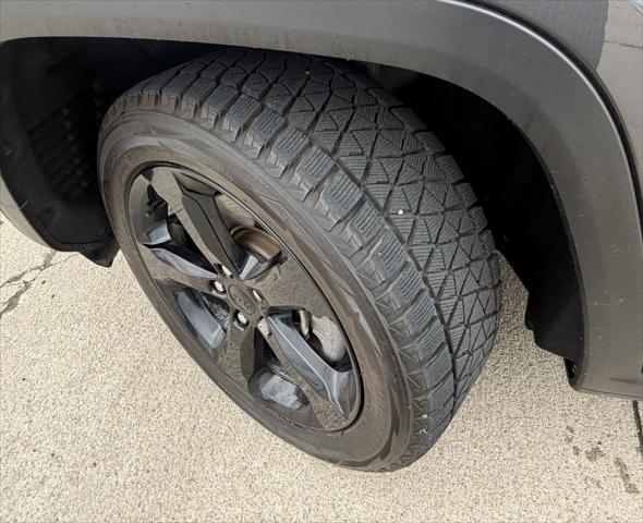 2022 Jeep Grand Cherokee L Altitude