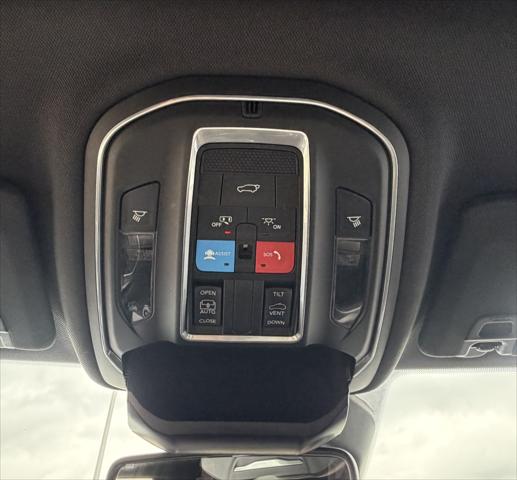 2022 Jeep Grand Cherokee L Altitude