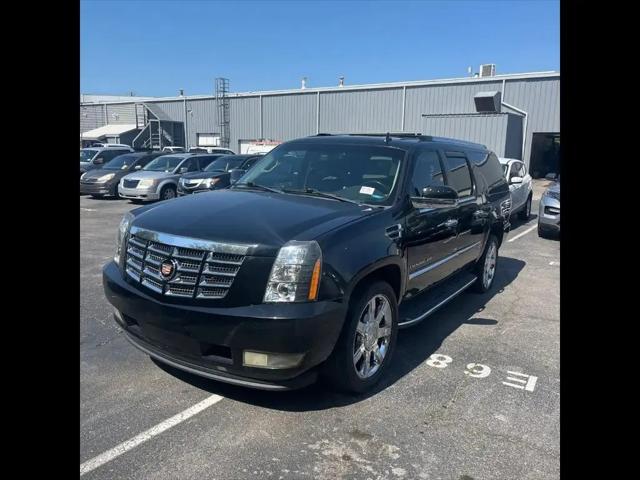 2011 Cadillac Escalade ESV Luxury for sale in Merrillville, IN