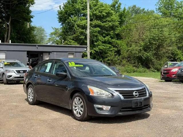 2015 Nissan Altima 2.5 for sale near Newark, OH