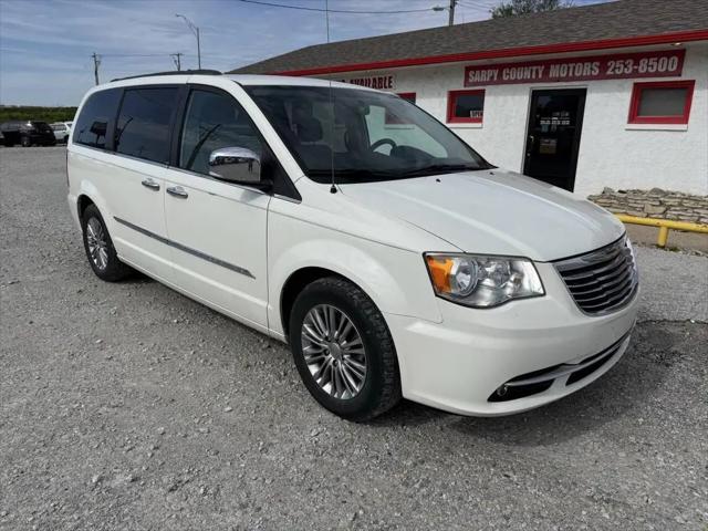 2013 Chrysler Town & Country Touring-L for sale in Springfield, NE