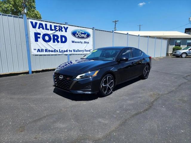 2023 Nissan Altima SR FWD for sale in Waverly, OH